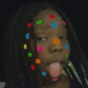 Meet your Posher, Lyriah